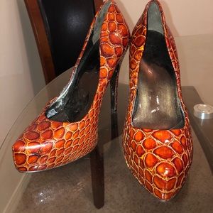 Jessica Simpson Snakeskin heels